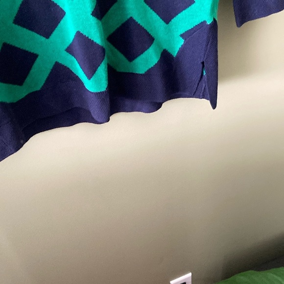 Mud Pie Green and Blue V-Neck Sweater with Geometric Pattern - Picture 4 of 13